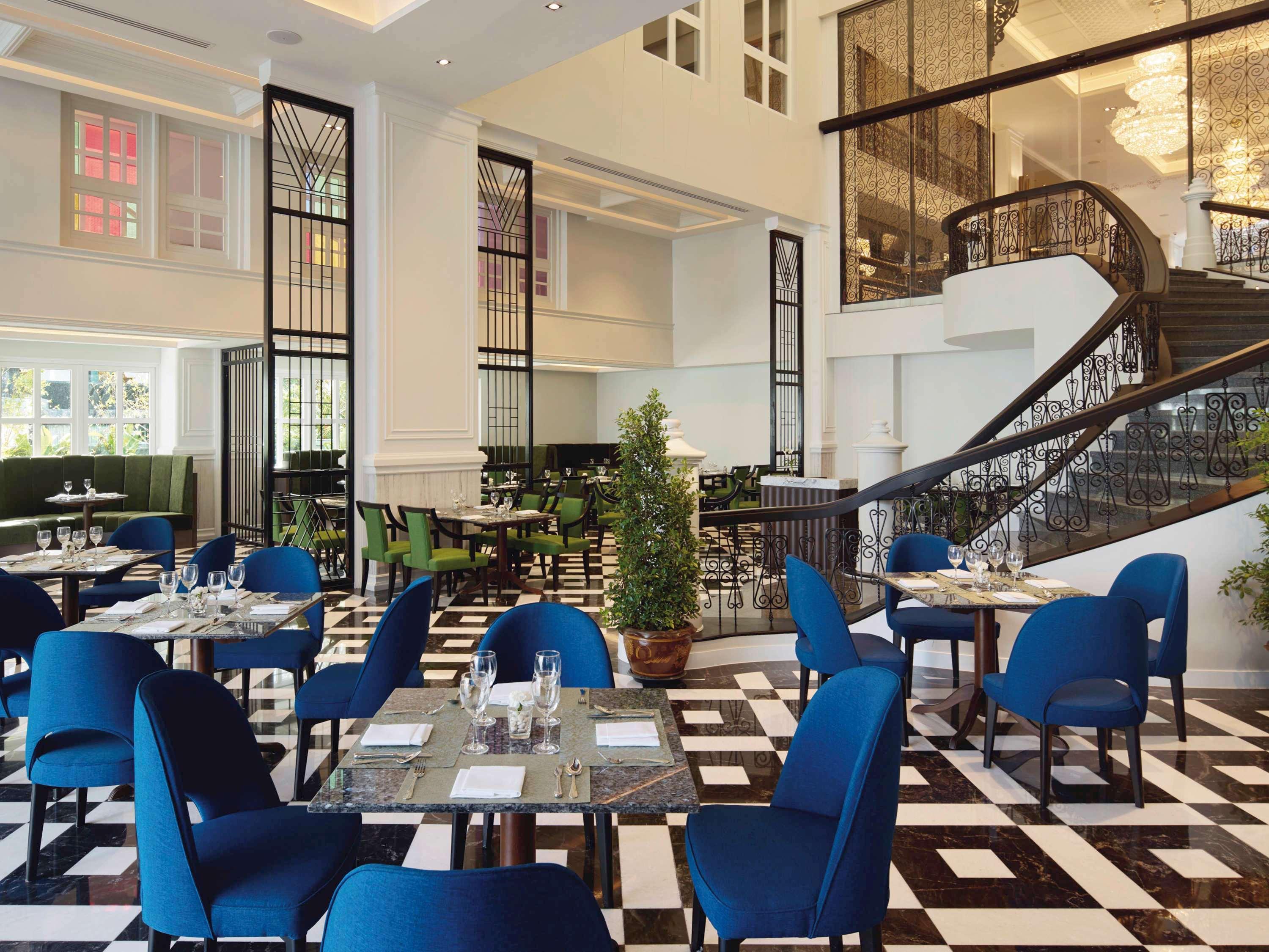 Moevenpick Myth Hotel Patong Phuket Exterior foto The restaurant