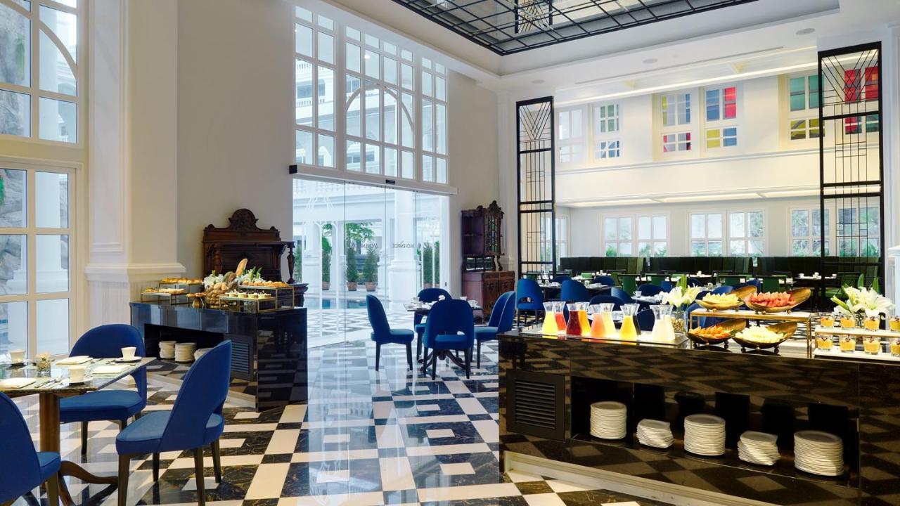 Moevenpick Myth Hotel Patong Phuket Exterior foto The interior of the hotel